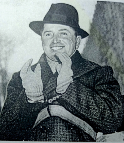 Ракитин Алексей - 1933 год. Каюта с большим иллюминатором 🎶 Слушать аудиокниги онлайн 🎶 полностью бесплатно без регистрации | 🔊 Аудиокниги 🔊 audio-knigi-online.com
